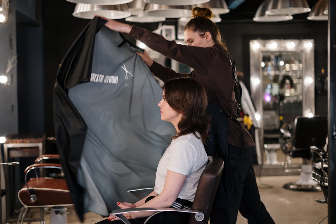 2025 Hair Trends: What Stylists Need to Know