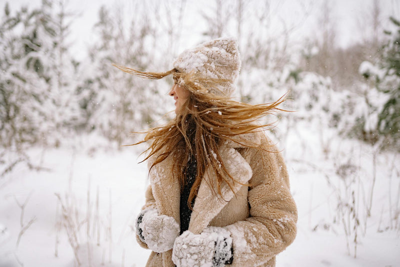 Top Hair Tips for Winter: How to Keep Your Hair Healthy and Beautiful All Season Long